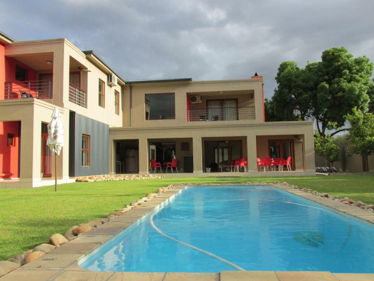 Karoo Sun Boutique Guest House Оудсхорн Екстериор снимка